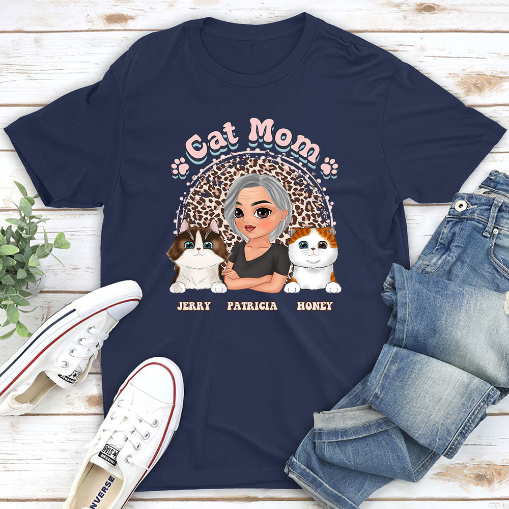 Personalized Cat Mom Leopard Unisex T-shirt - Ideal Gift for Pet Lovers