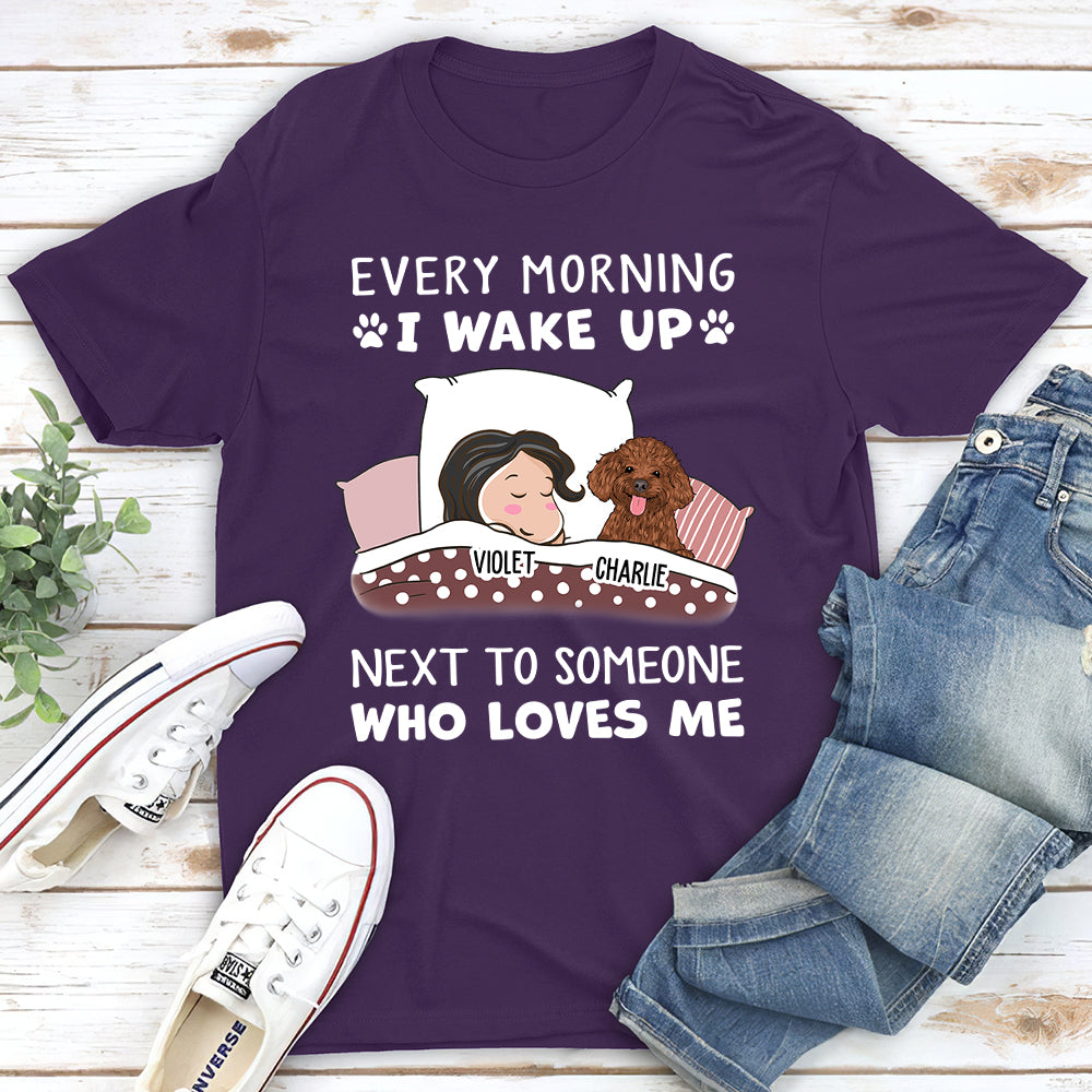 Personalized Unisex 'Someone Loves Me' T-shirt - Ideal Gift for Pet Lovers