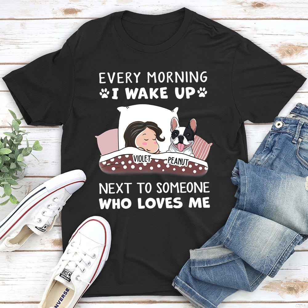Personalized Unisex 'Someone Loves Me' T-shirt - Ideal Gift for Pet Lovers