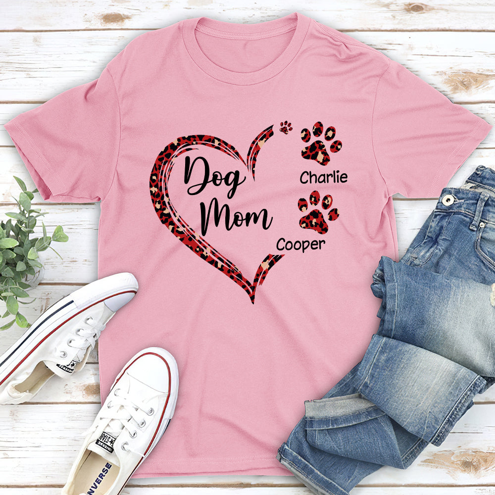 Customizable Unisex Dog Mom T-shirt - Ideal Gift for Pet Lovers