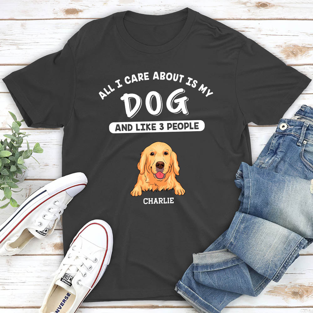 Customizable Unisex Dog and 3 People Personalized T-shirt - Ideal Gift for Pet Lovers