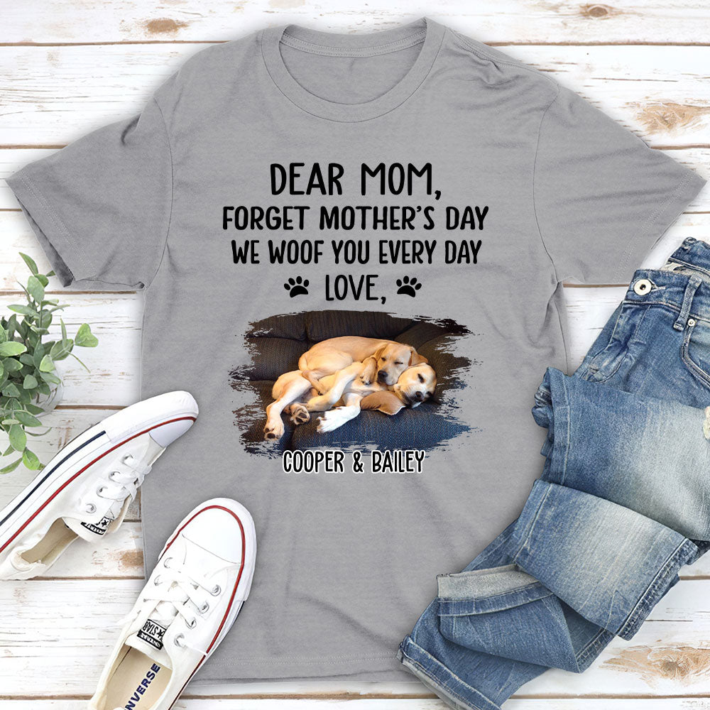 Woof My Dad - Customizable Unisex Personalized T-shirt for Pet Lovers