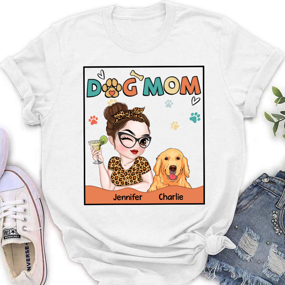 Customizable Lovely Dog Mom Women's T-shirt - Ideal Gift for Pet Lovers