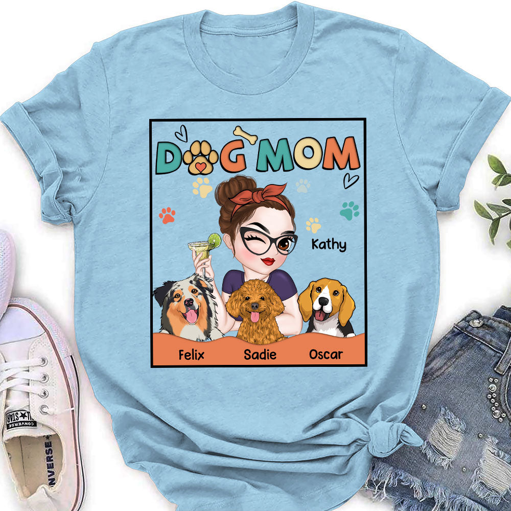 Customizable Lovely Dog Mom Women's T-shirt - Ideal Gift for Pet Lovers