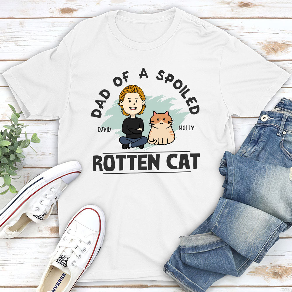Personalized Unisex 'Mom Of Spoiled Cats' T-shirt - Ideal Gift for Pet Lovers