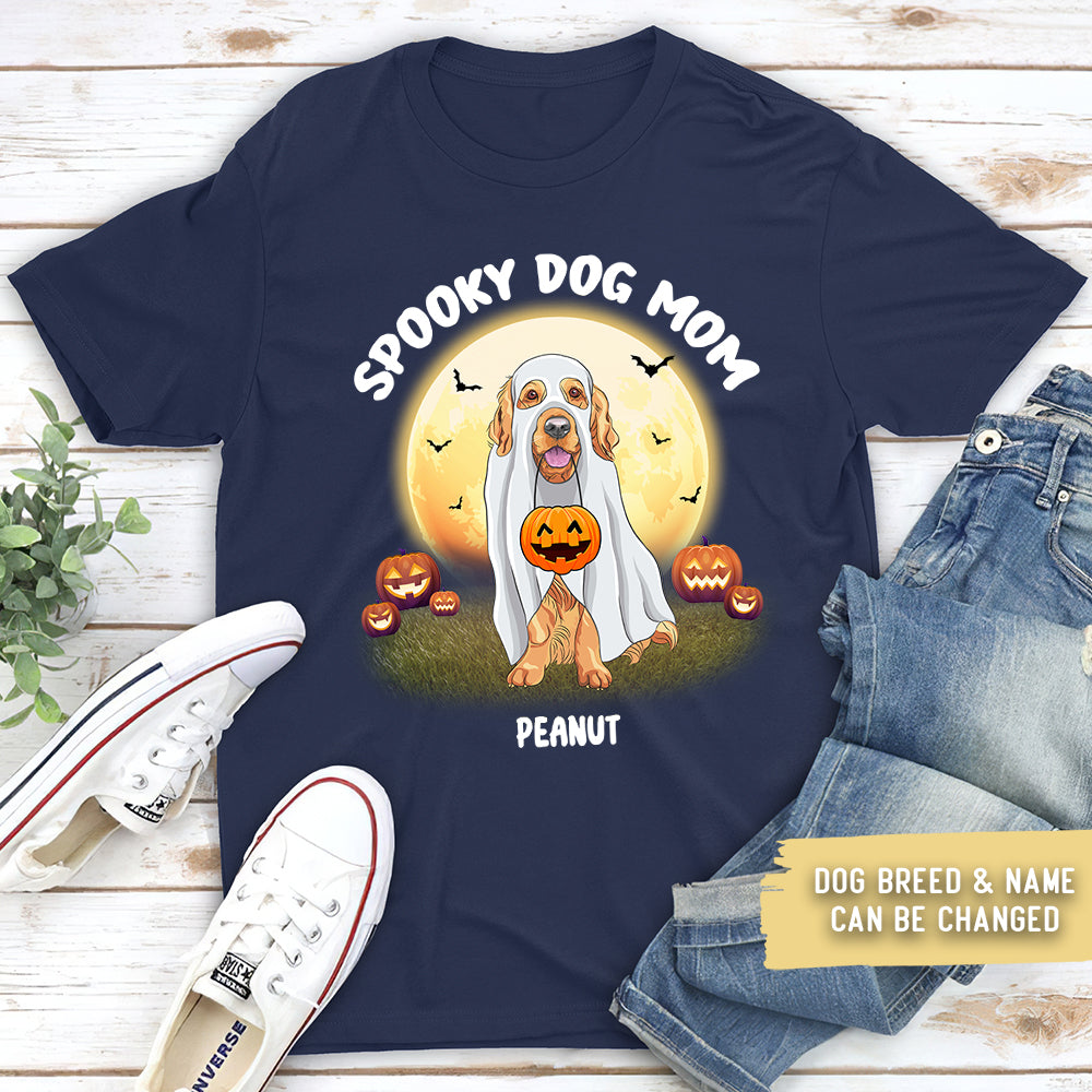 Spooky Personalized Unisex Dog Mom T-shirt - Ideal Gift for Pet Lovers