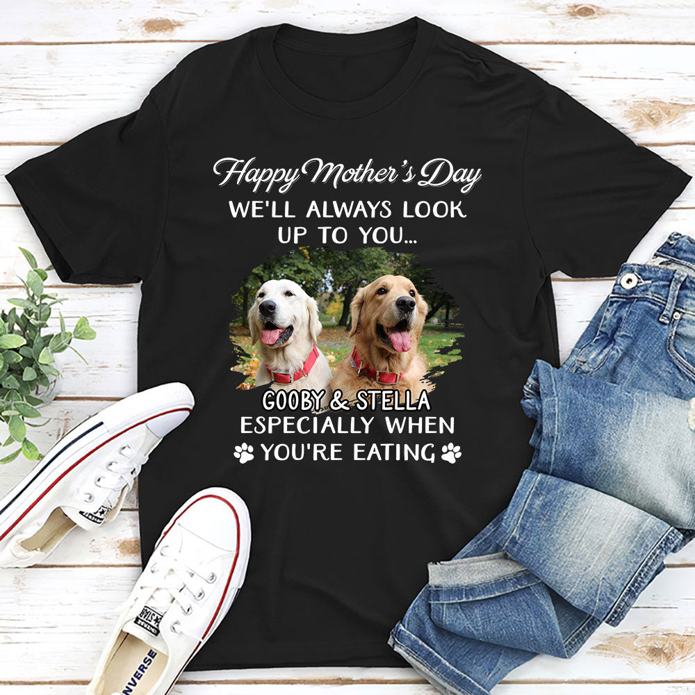 Personalized Custom Unisex Dog Looking Up T-shirt - Ideal Gift for Pet Lovers