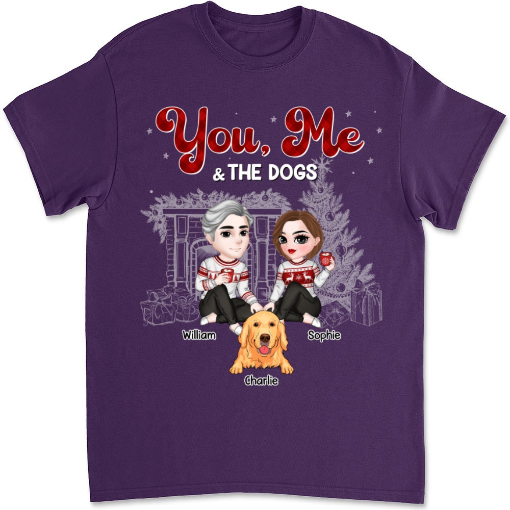 Personalized Couple and Dogs Christmas Unisex T-shirt - Ideal Gift for Pet Lovers
