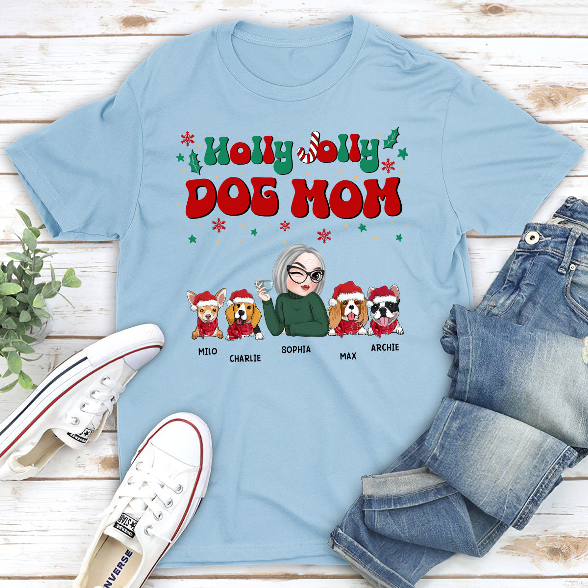 Customizable Unisex Dog Mom Christmas T-shirt - Ideal Gift for Pet Lovers