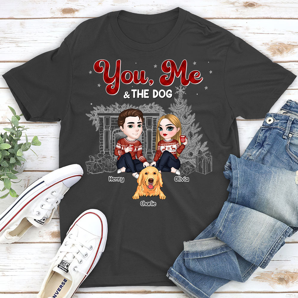 Personalized Couple and Dogs Christmas Unisex T-shirt - Ideal Gift for Pet Lovers