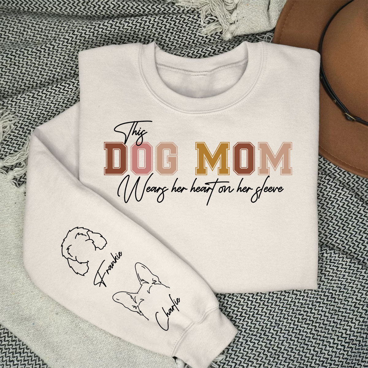 Customizable Mom Heart Personalized Sweatshirt for Pet Lovers