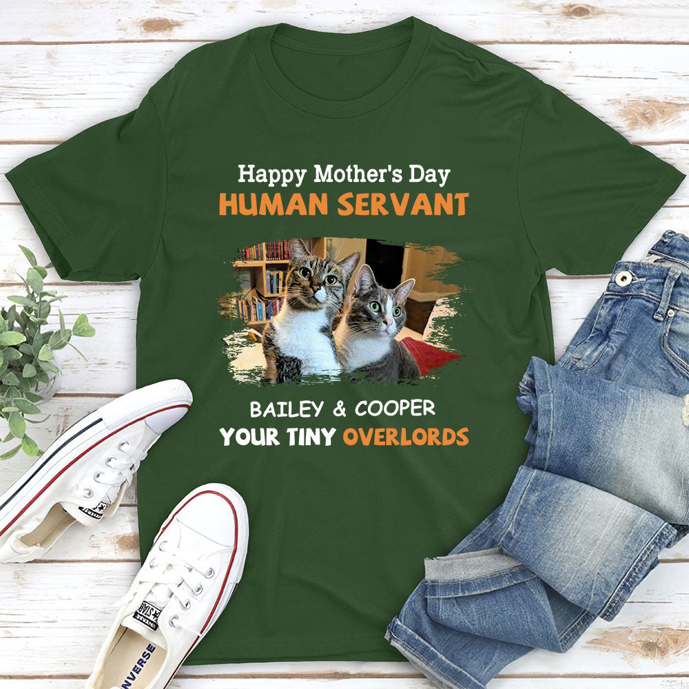 Personalized Unisex T-shirt - A Perfect Gift for Pet-Loving Moms