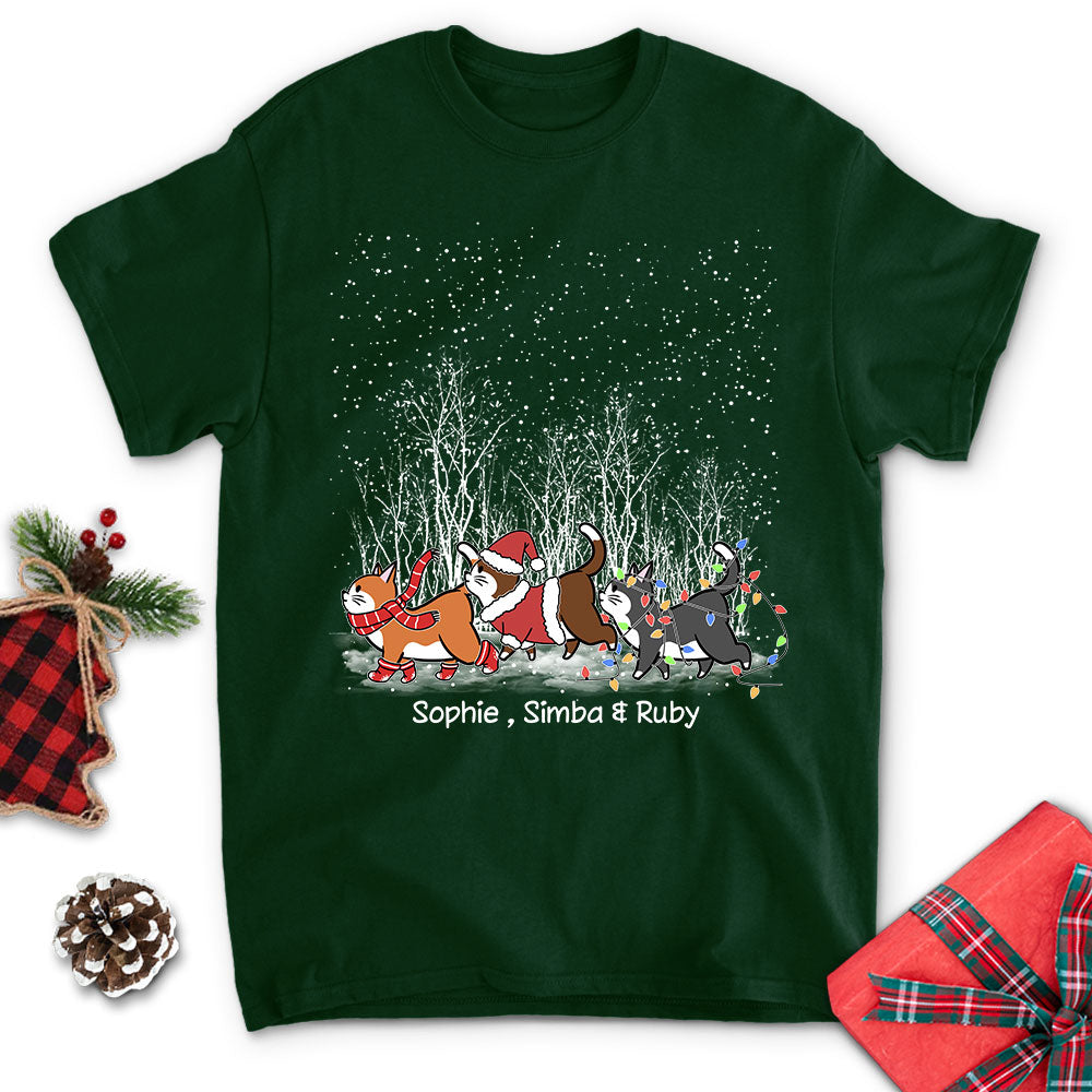 Personalized Cat in Snow Unisex T-shirt - Ideal Gift for Pet Lovers