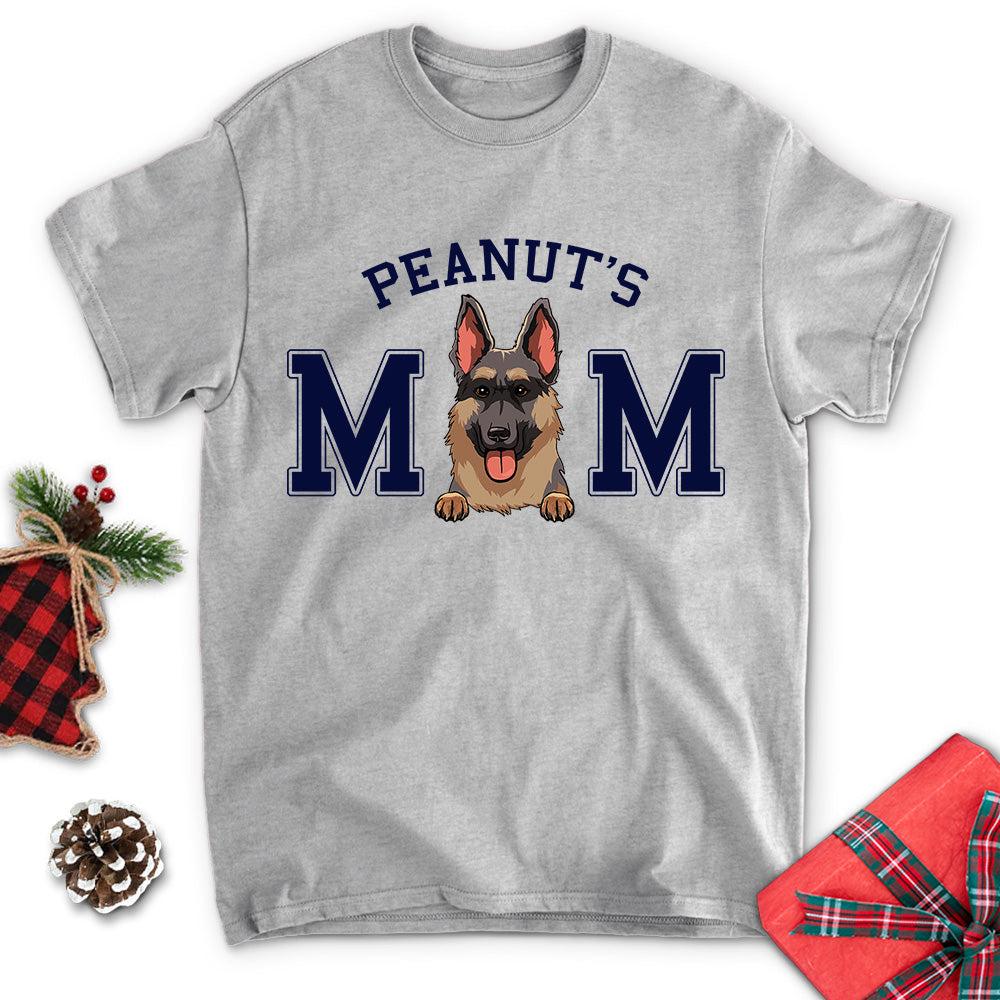 Customizable Unisex Dog Mom/Dad T-shirt - Basic 2