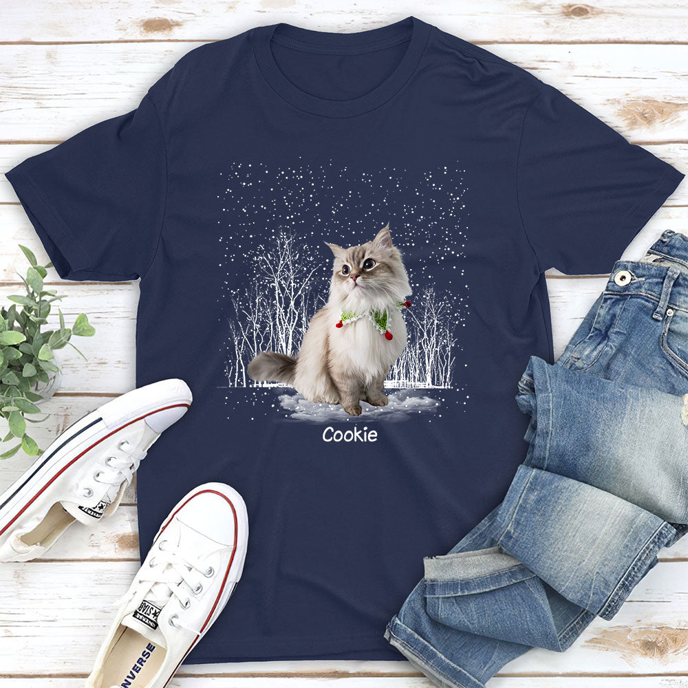 Personalized Winter Cat Photo Unisex T-shirt - Ideal Gift for Pet Lovers