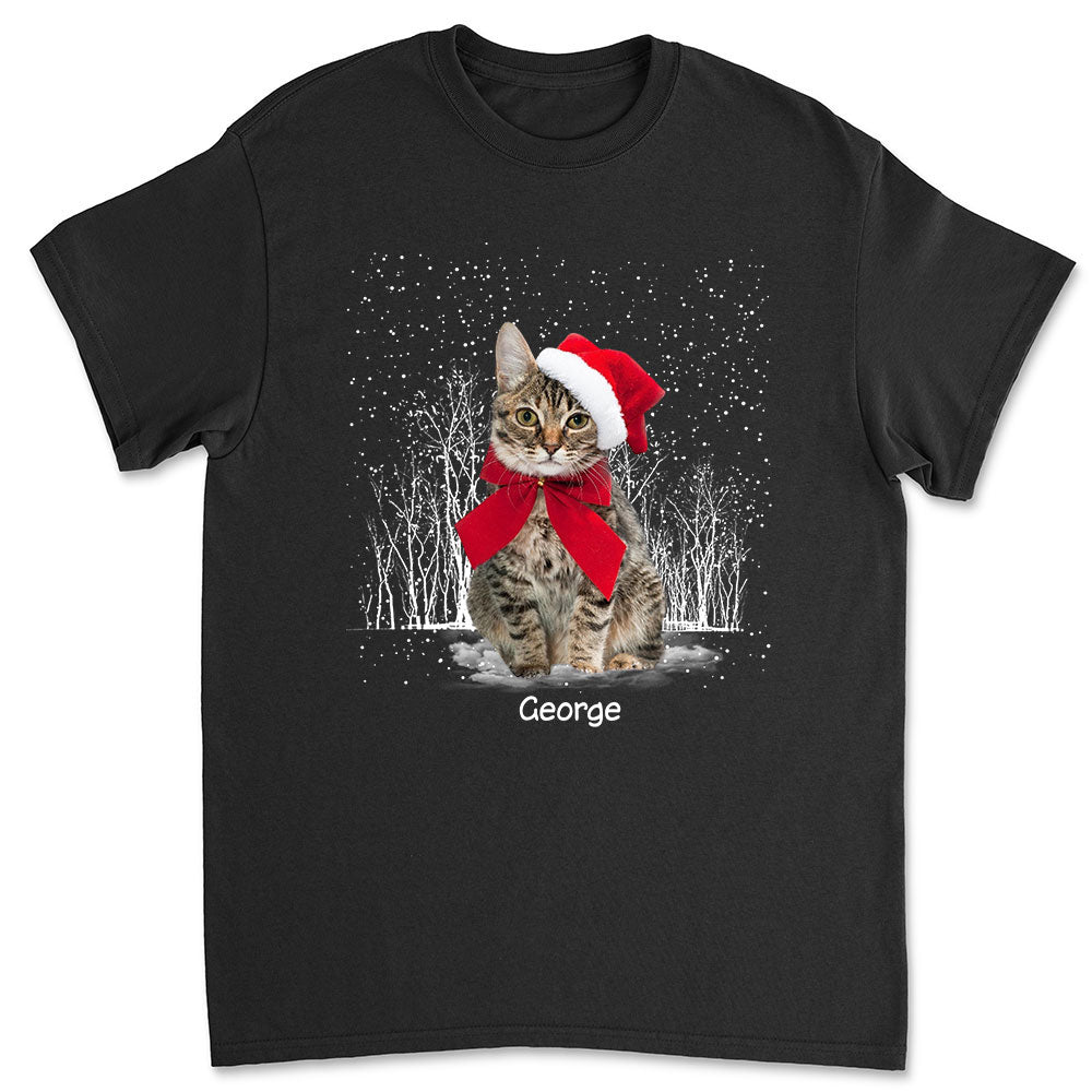 Personalized Winter Cat Photo Unisex T-shirt - Ideal Gift for Pet Lovers